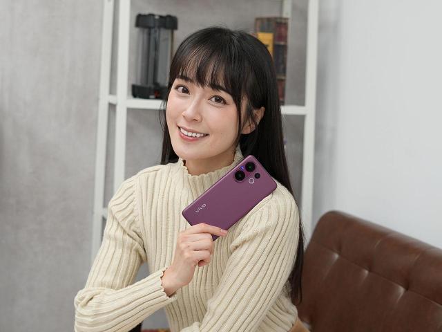 萬元預算就能買到蔡司人像自拍神器！vivo V60通路最低價格一次看(2026.1)