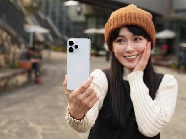 OPPO Reno15 5G開箱評測 AI通話翻譯、出圈拍照功能一次看