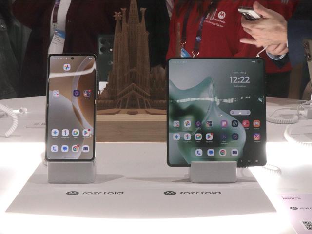 首發康寧Glass Ceramic 3！Motorola razr fold摺疊手機發表規格一次看