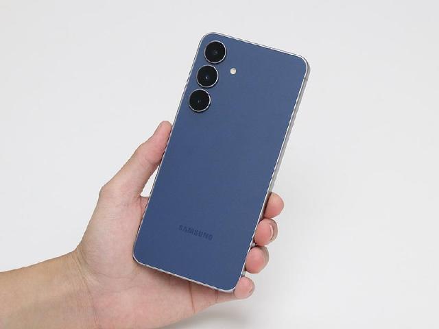 三星S25 FE現在買價格最便宜！SAMSUNG旗艦手機通路優惠一次看(2026.4)