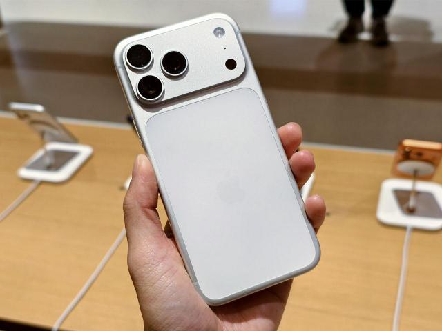 2025年Q4全球暢銷手機是iPhone 17 Pro Max！安卓機是這台賣最好