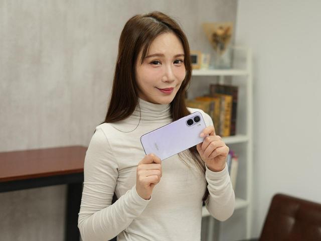 平價也有完整規格！防水、耳機孔與大電量！OPPO A6x 5G開箱跑分