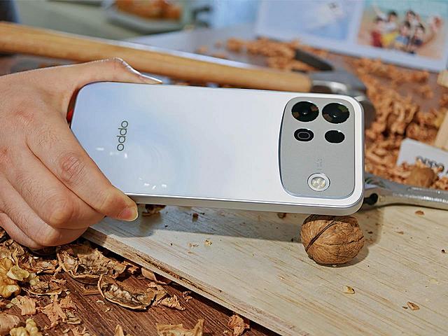 1萬大電量、軍規抗衝擊防護！OPPO A7 Pro系列台灣價格13990元起