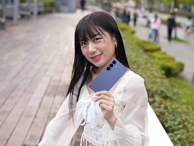 三星S26+現在買比官網還便宜1萬2！10月通路最低報價一次看