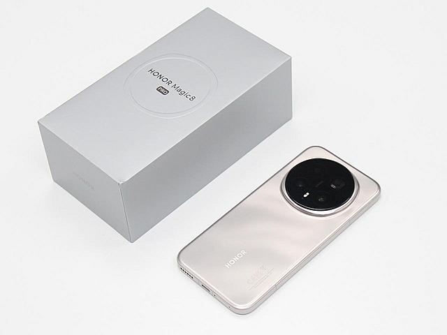 通路現折6千5！HONOR Magic8 Pro上市半年價格止跌(2026.10)