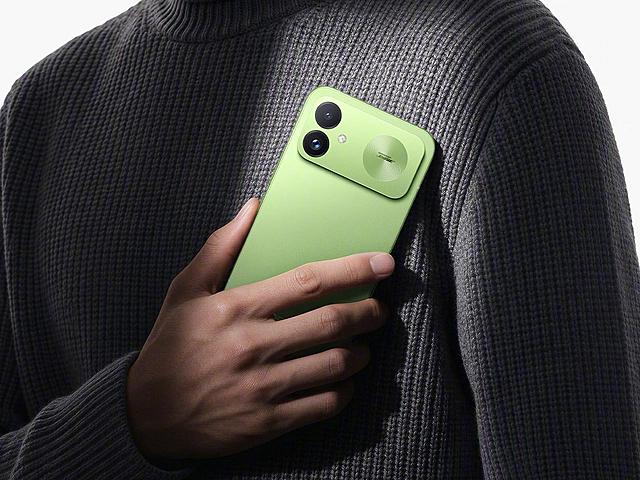 1萬大電量紅米手機REDMI K100發表！Clip Neo耳夾式耳機同步亮相