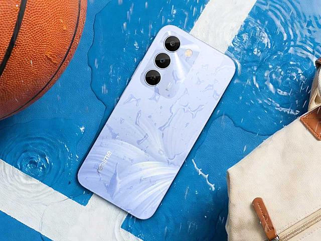 不用6千就能買7000mAh大電量手機！realme C100 5G上市半年通路更便宜(2026.10)