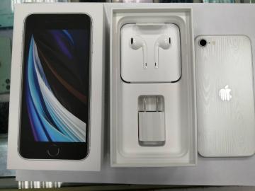 Apple iPhone SE (2020) 128GB