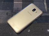SAMSUNG Galaxy J4