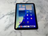 Apple iPad Air (2022) Wi-Fi 64GB