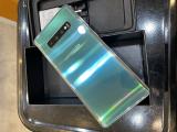 SAMSUNG Galaxy S10+